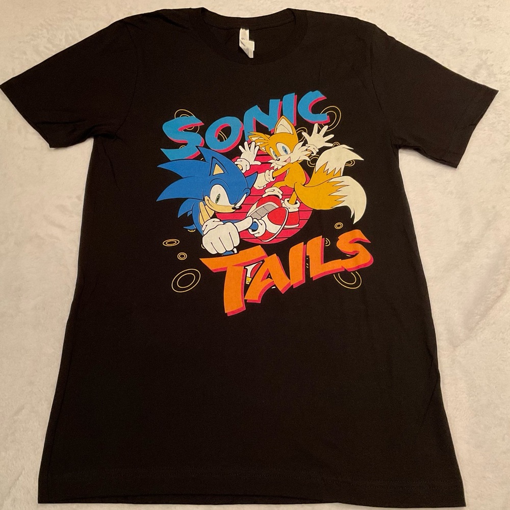 Sonic and Tails Men’s/Unisex T-Shirt Size Small From Sega Shop